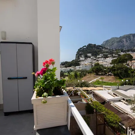 Camerelle Luxury Apartment